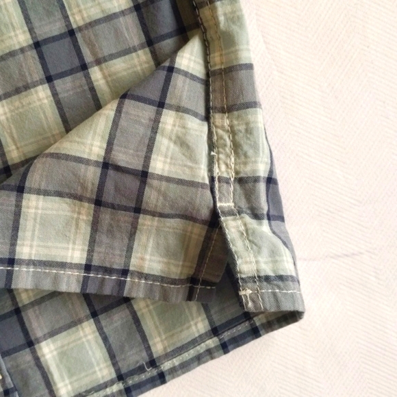 NEW oshkosh b'gosh plaid button down collared short sleeve shirt 2T boys - Picture 6 of 8